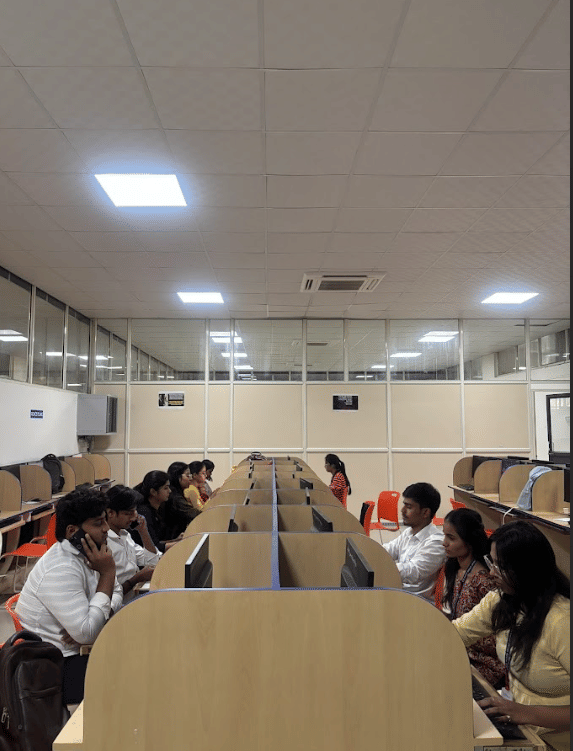 Alard University Powered by Emversity College Images photo 13